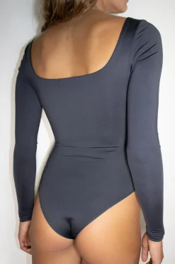 Subdued Body scollo quadrato Multicolor New